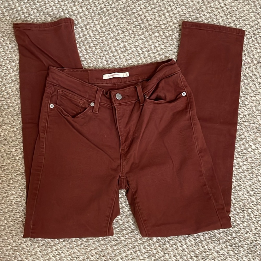 Rust Levi’s - Picture 2 of 4